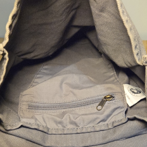 Charming Gray Kids Backpack with Sheep Design - Picture 6 of 9